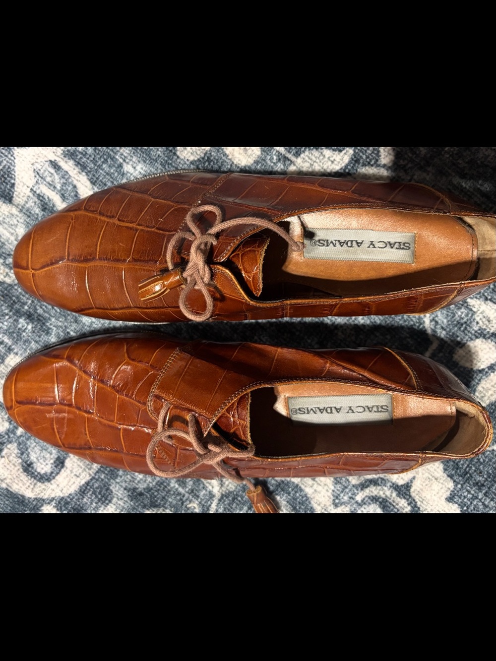Oxford Men’s Brown Croc-Embossed Leather Lace-Up Loafers